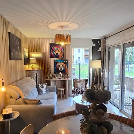 Les Reflets Du Detente Et Nature A Genos-loudenvieille Classe 4 Etoiles Devant Le Avec Jardin Lägenhet *