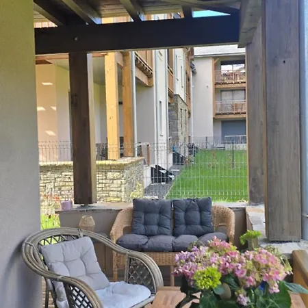 Daire Appartement Les Reflets Du Lac T3 Vue Lac Avec Jardin Cosy Et Calme 4 Etoiles *