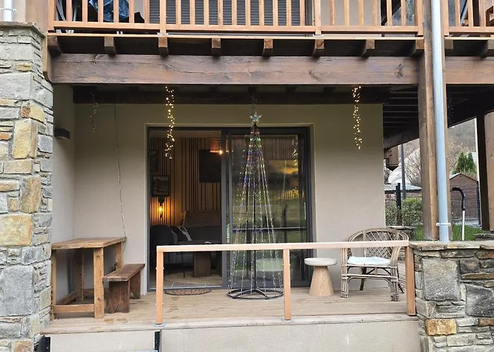 Lägenhet Les Reflets Du Detente Et Nature A Genos-loudenvieille Classe 4 Etoiles Devant Le Avec Jardin Génos